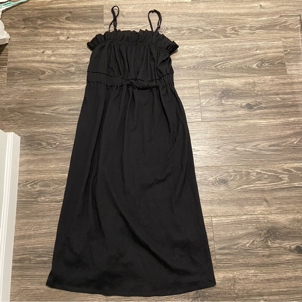 H&M black flounce-trimmed stretchy maxi dress with adjustable straps size M